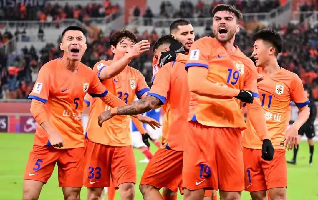 包含上港客场获胜，稳固领先优势的词条